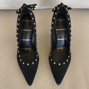 Elle Black and Gold Studded Heels
